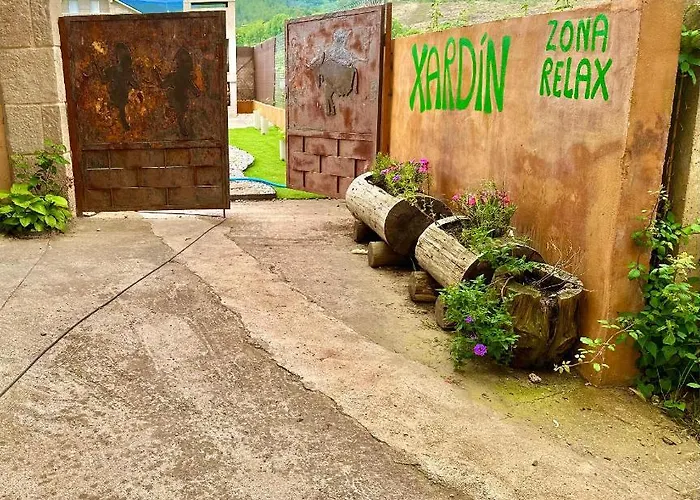 Casa Blanco Conde بيت ضيافة Laza